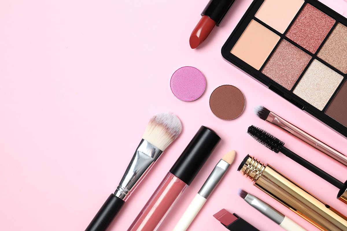 Taking the Fight to Counterfeit Cosmetics | Via Cosmetics Design Europe